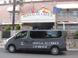 Hostal El Cruce, hotel a Paracuellos de Jarama