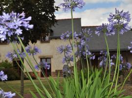 La Demeure de Merlin l'Enchanteur, hótel í Loscouët-sur-Meu