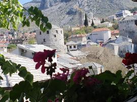 Villa Cardak, hotel poblíž významného místa Muslibegović House, Mostar