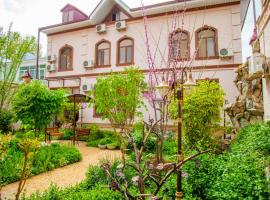 Platan, hotel berdekatan Samarkand Airport - SKD, Samarkand