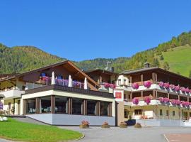Hotel Trenker, hotel a Lago di Braies tó környékén Braiesben