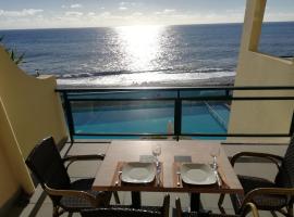 By the Beach & Pool Apartment, wellnesshotel Funchalban