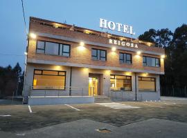 HOTEL REIGOSA, hotel v destinaci Pontevedra