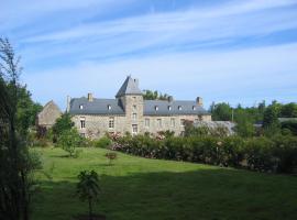 Chambres d'hôtes Château de Bonabry, hotel perto de Crinière Golf Club, Hillion