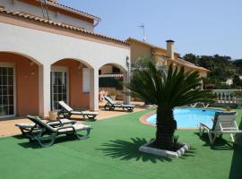 Villa Costa., hotel in Tossa de Mar