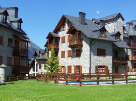 Benasque में, होटल Apartamentos Nevados 24610