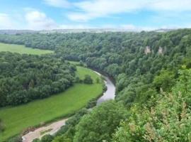 Symonds Yat - Herefordshire property with stunning views，西蒙茲亞特的飯店