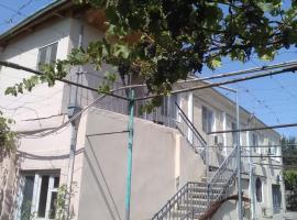 vazi, hotel in Rustavi