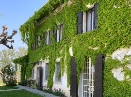 Agriturismo Tra Le Vigne, casă la țară din Buttrio