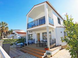 Holiday Home Solimar Cambrils by Interhome: Cambrils'te bir tatil evi