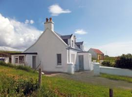 Holiday Home Harlosh by Interhome, hotel in Roag