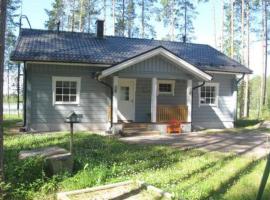Holiday Home Käpälämäki by Interhome, cottage in Lahdenkylä