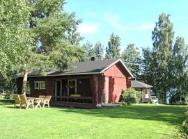 Holiday Home Rantamökki by Interhome, hotel with parking in Arvaja