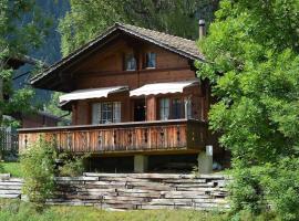 Apartment Marmotte- Chalet by Interhome, hotel i Lauenen