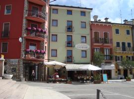 Hotel Ristorante Centrale, дешевий готель у місті Rovere Veronese