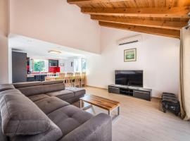 Karlo's Modern Penthouse Loft