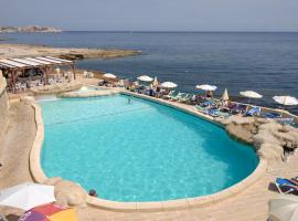 The Preluna Hotel、スリーマのホテル