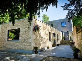 The Cedars, glamping site in Bath