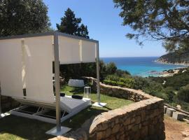 Villa Sardinia Seaview&SPApool ค็อทเทจในPorto sa Ruxi