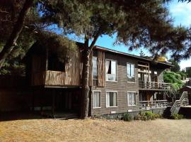 Cabañas Punta de Lobos, מלון למשפחות בפיצ'ילמו