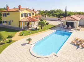 Holiday Home Mirela by Interhome