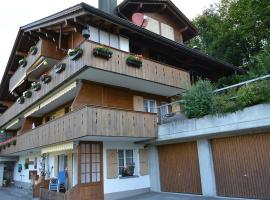 Apartment Eichhorn by Interhome, hotel in Zweisimmen