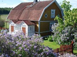 Holiday Home Louhela by Interhome, semesterhus i Kisko