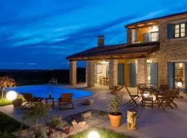 Holiday Home Villa Figlica by Interhome