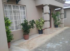 The Star B&B: Jwaneng şehrinde bir otel