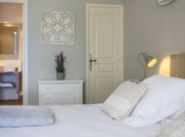 Les Terrasses du Luberon, Bed & Breakfast in Bonnieux