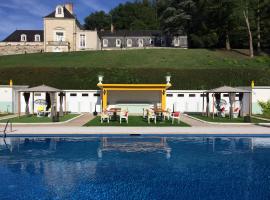 Château De Beauvois - La Maison Younan, מלון בSaint-Étienne-de-Chigny