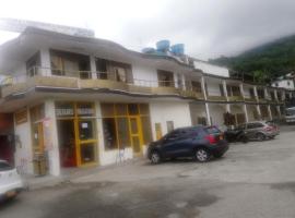 Hospedaje El Viajero De Versalles, hotel en Calarcá