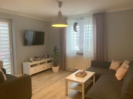 Apartament Antek klimatyzowany, hotel cerca de Auschwitz Railway Station, Oświęcim