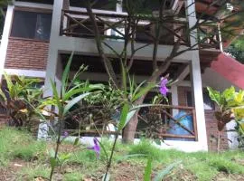 Las Acacias Apts Long Term Stays