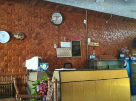 Dir Continental Hotel, hotel em Sarai