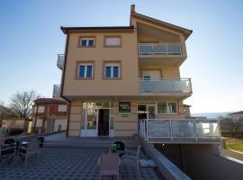 Relax Guest House Blagaj โรงแรมในบลากาย