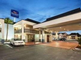 Baymont Inn & Suites by Wyndham Florence, hotel in Florence