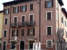 살로에 위치한 호텔 Casa Regina