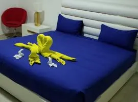 Villa de Colores 3 Rooms 5 king Beds