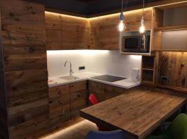 Ski Holidays Apartments, hotel v Livignu