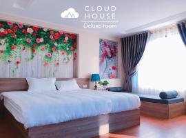 Cloud House Sapa, готель у місті Шапа