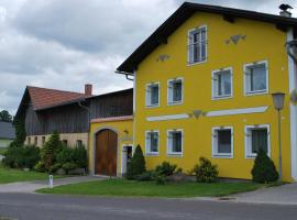 Bauernhof Familie Tauber-Scheidl, hotel v destinaci Grossmeinharts