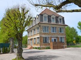 Country House Reem, hotel v destinaci Pommeuse