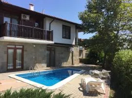 HillTop Villa