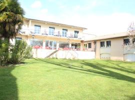 avenir hotel, hotel v destinaci Aiguillon