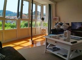 KosmeEtxea, la casa del Parque EBI727, hotel en Bermeo