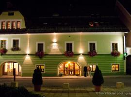 Gasthof Hensle, hotel near Eisenwurzen Water and Adventure Park, Sankt Gallen