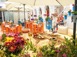 Bodrum Sade Pension, nhà khách ở Bodrum City