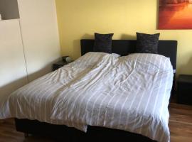 kleine Ferienwohnung, hotel v destinaci Inzlingen