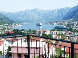 Apartments Marko Maros